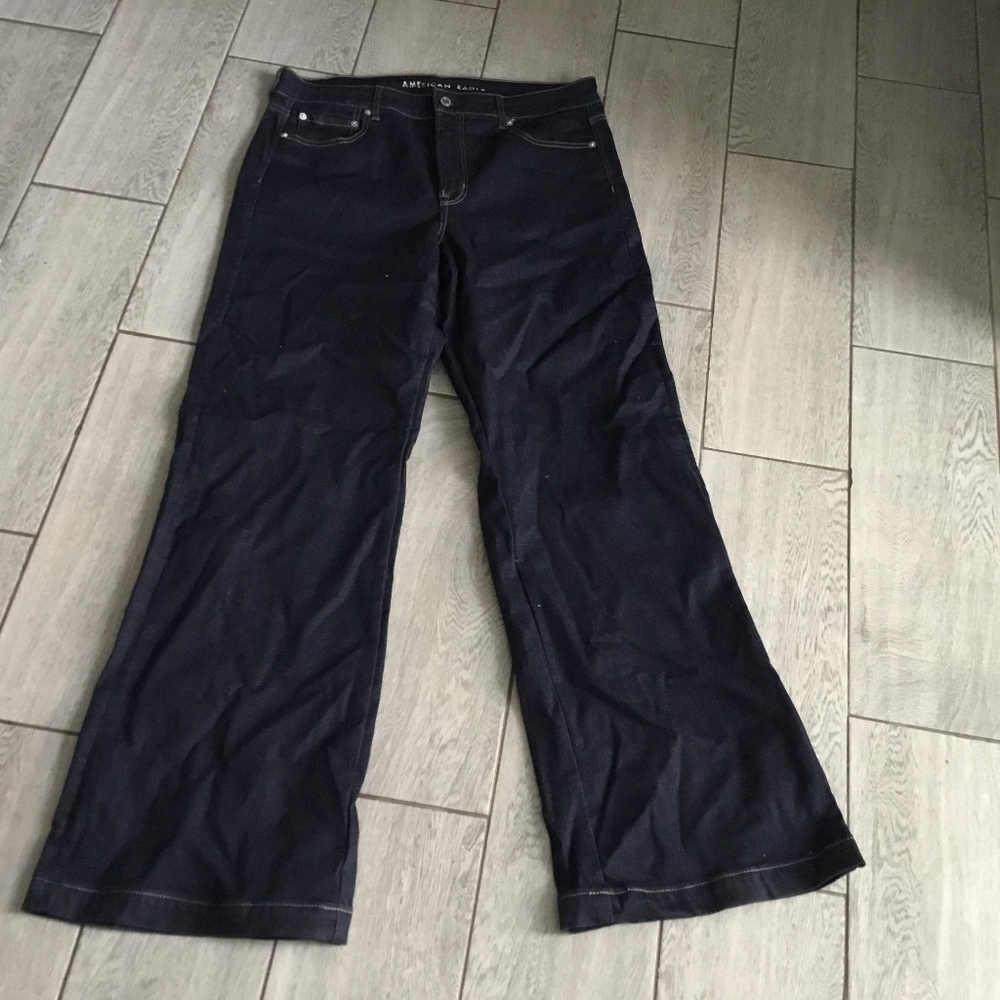 American Eagle wide legs jeans
